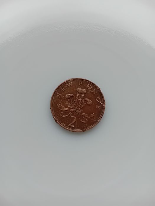 2 NEW PENCE  1979r