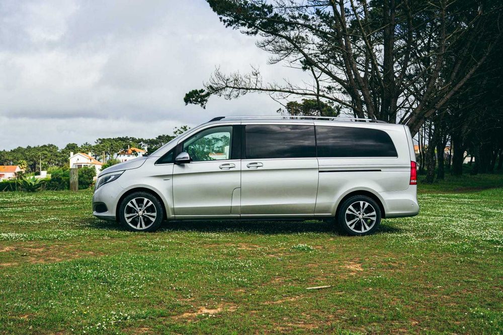 MERCEDES BENZ V 220 CDI Longo AvantGarde Automática 2017