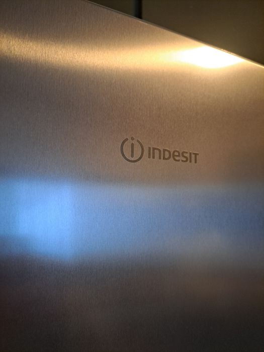 Frigorífico combinado Indesit