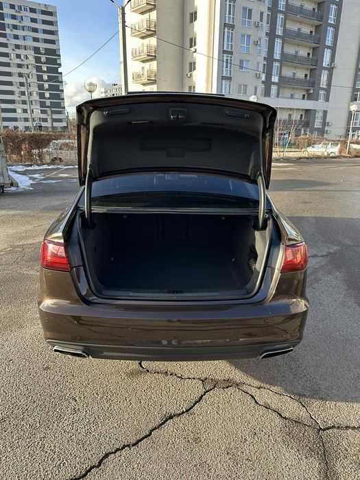 Audi A6 2017 VIN WAUC8AFC3HN113434 фото оголошення 7 з 13