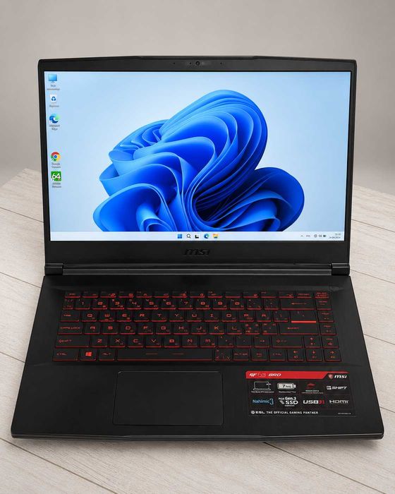MSI GF63  8RD intel i7-8750H   Nvidia GTX 1050Ti 4gb  16ram ddr4  ssd 256gb