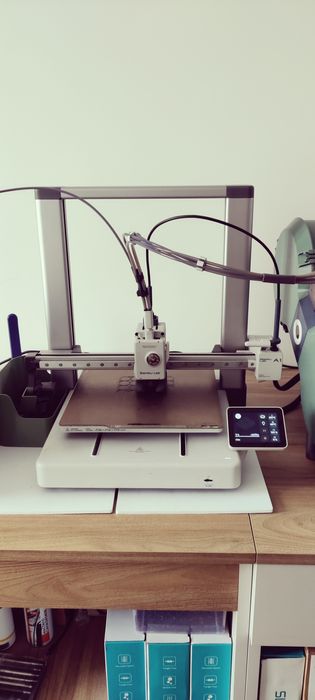 Продам 3D-принтер Bambu Lab A1 Combo (AMS