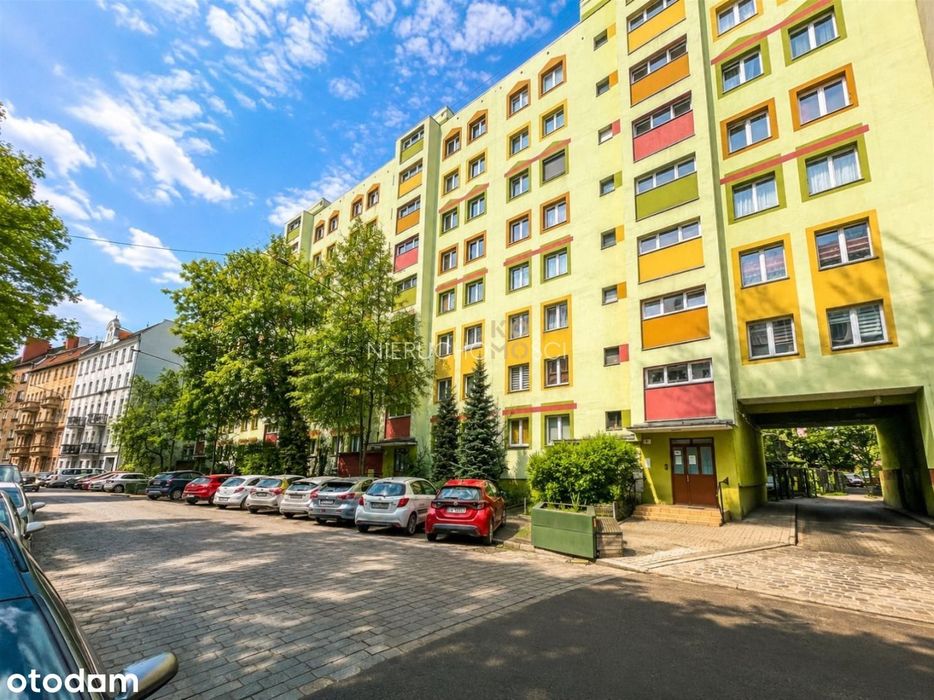 Pełen rozkład / loggia / winda / parking / tramwaj