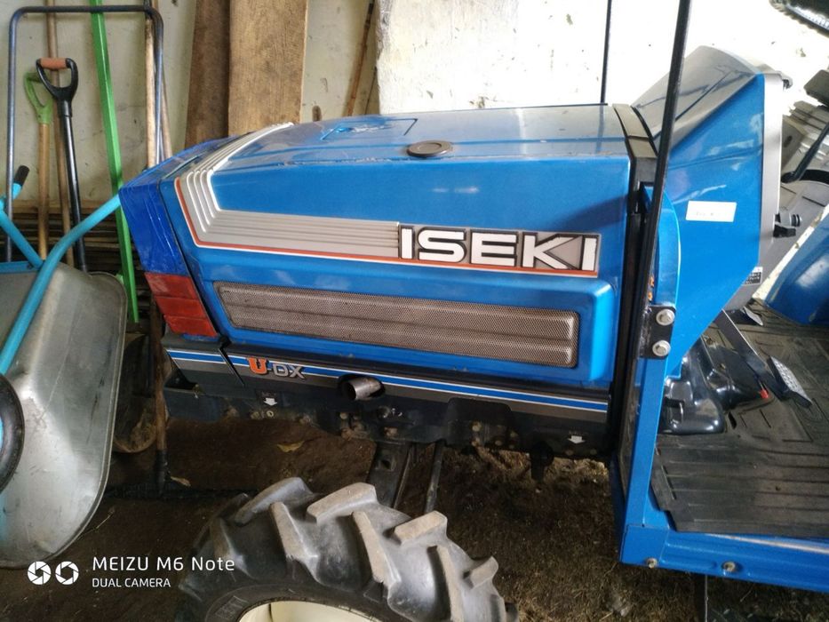 Трактор ісекі 235. Iseki мінітрактор