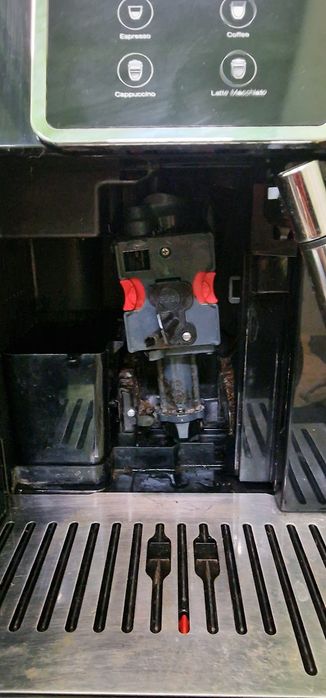 Ekspress do kawy DeLonghi Perfecta Evo