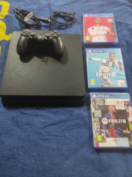 PlayStation 4 com jogos