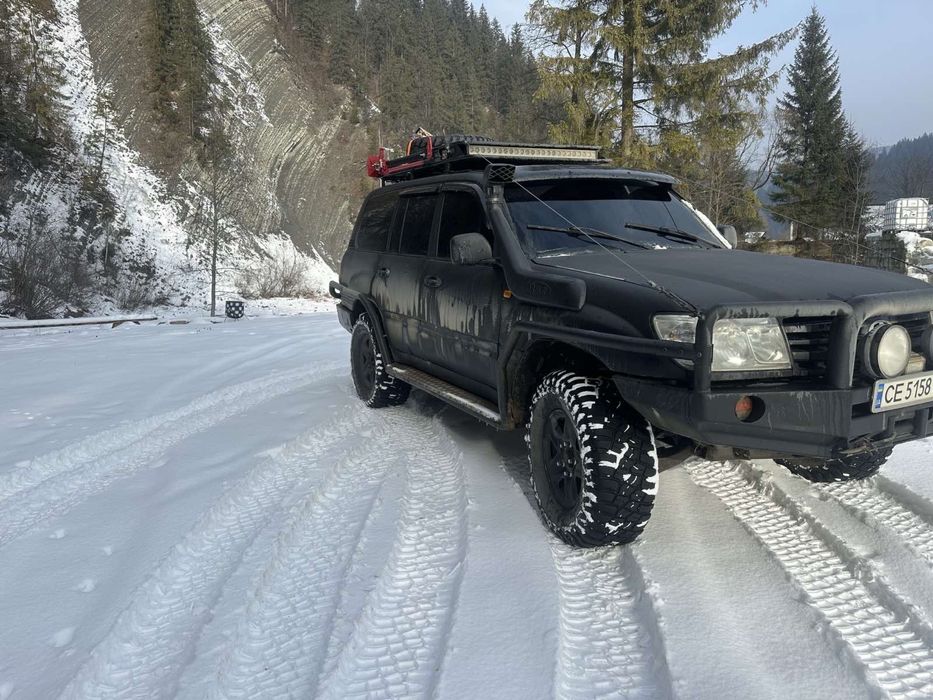 Toyota land kruiser 100