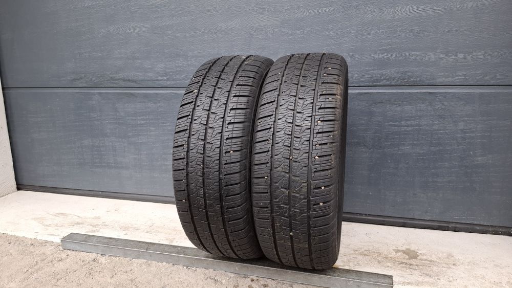 Continental 225/55 R17 C VanContact 4Season