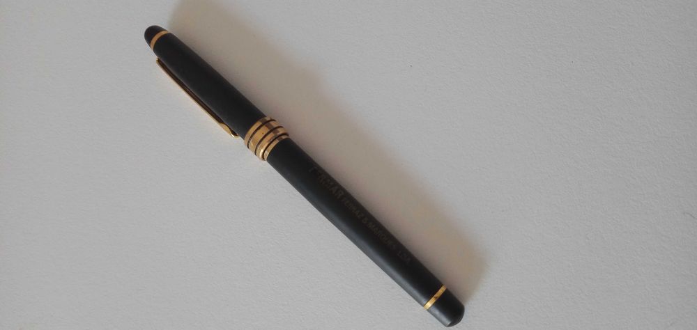 Canetas waterman + dourada 25€ cada