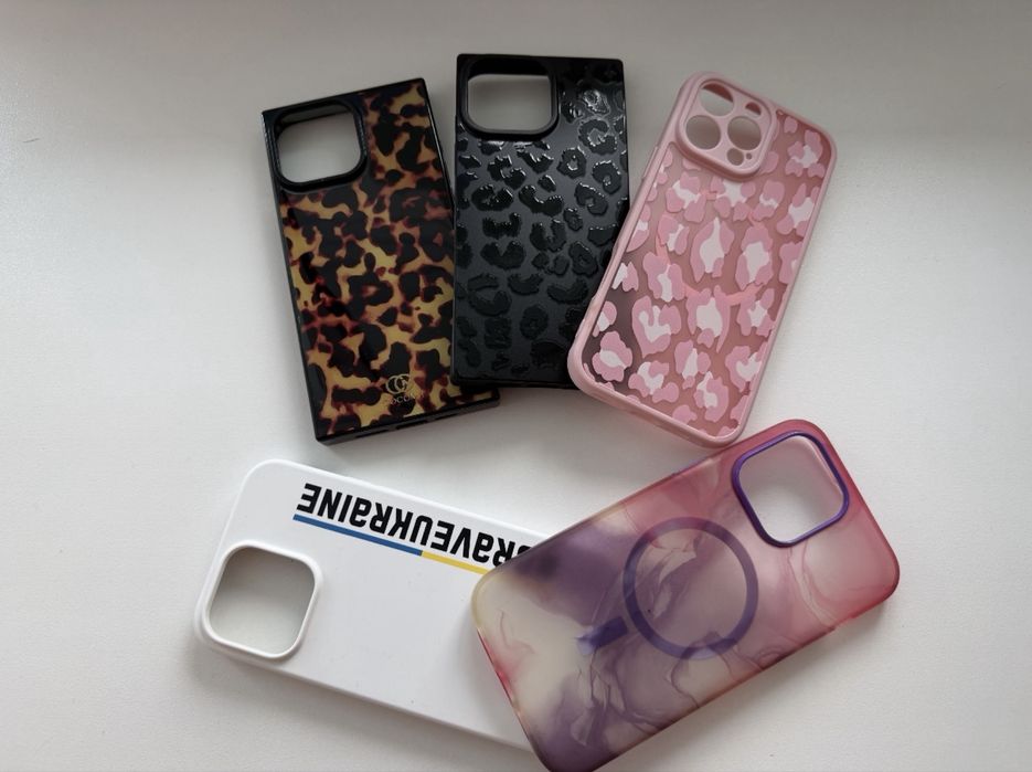 Чохол Apple iPhone 14 - 16 pro Max.
