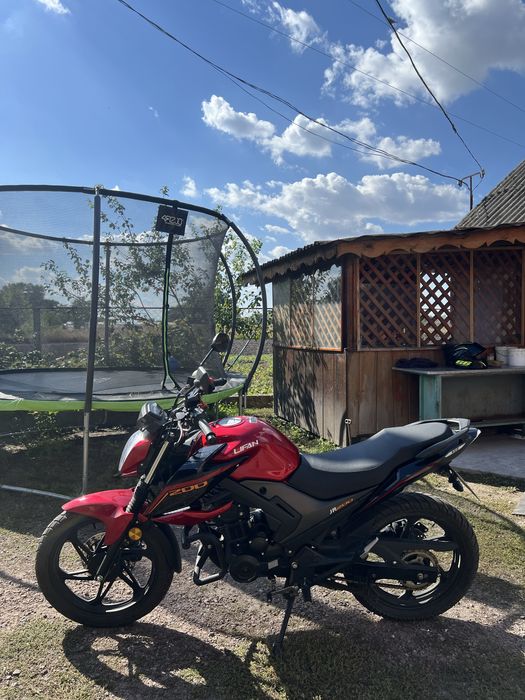 Продам Lifan JR200