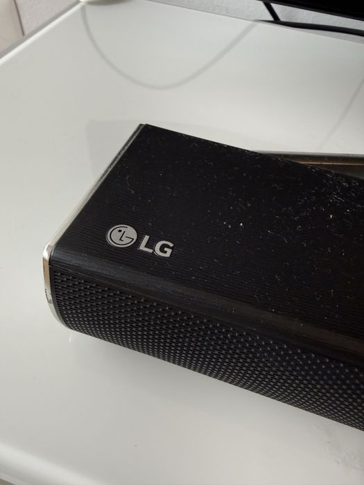 Soundbar LG SJ4 com Subwoofer