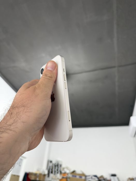 Apple iphone 13 128 gb  айфон 13 білий