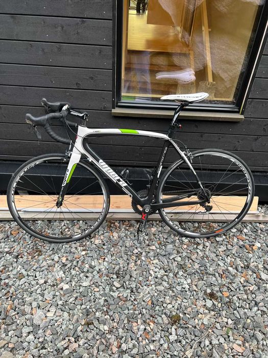 Vipera Race 9 Karbon. Ultegra i DuraAce - około 7.3kg wagi.