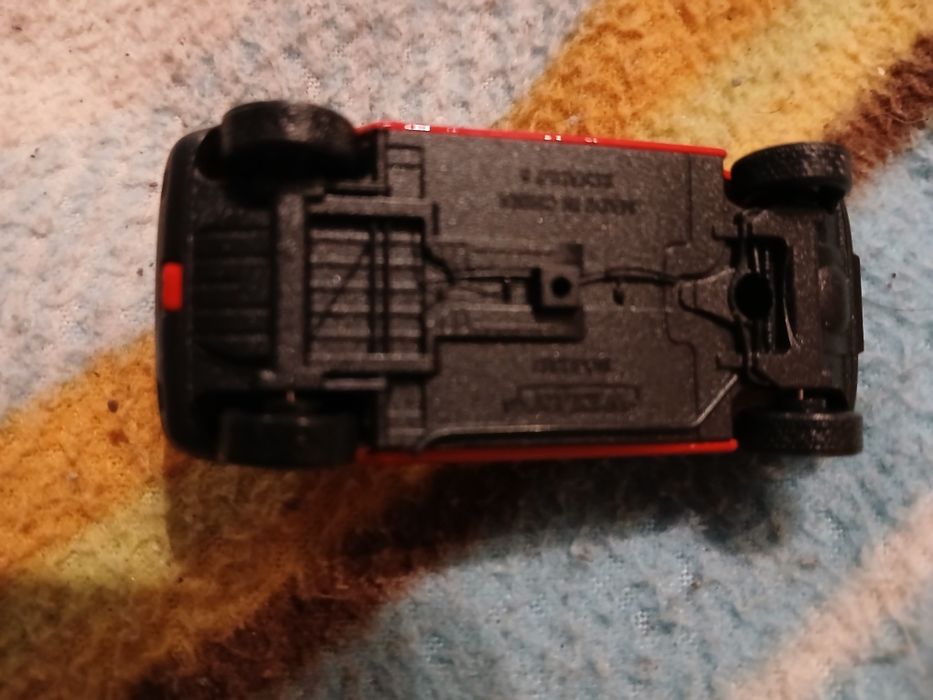 Carrinho de colecção novo