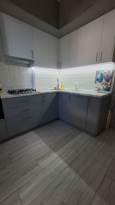 1-к квартира, ЖД wifi, гаряча вода, подобово, погодинно.