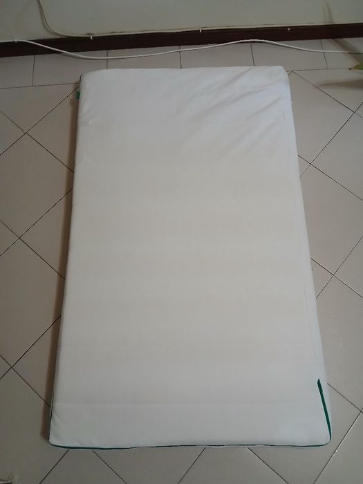 Colchão espuma e molas