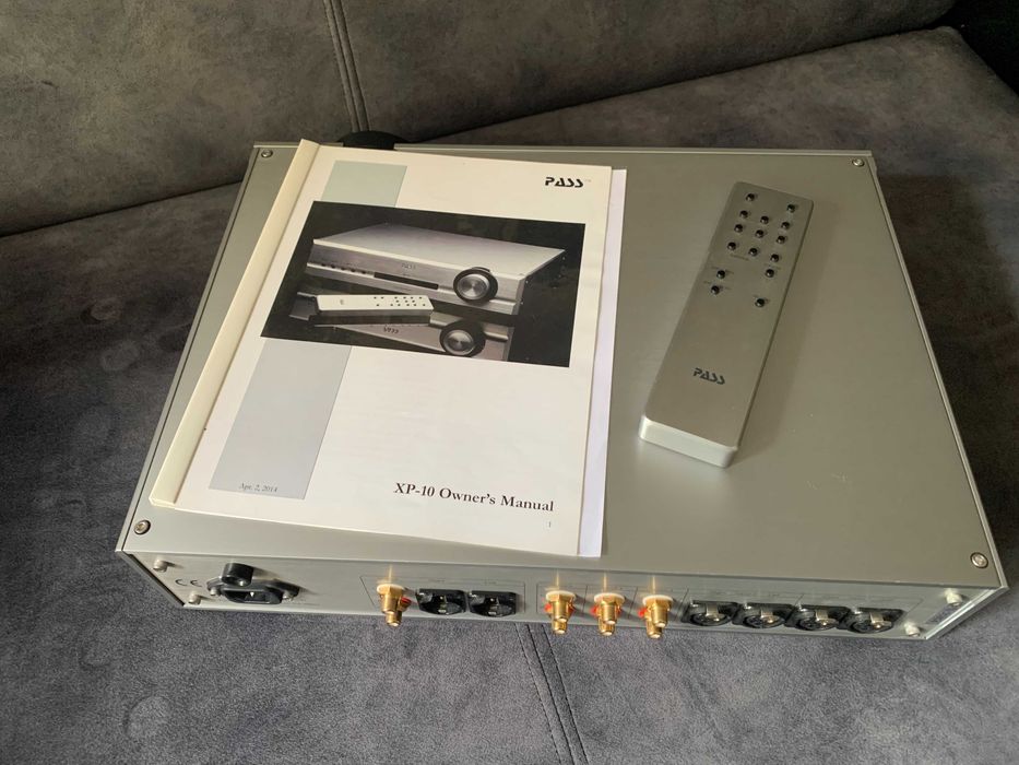 Попередній підсилювач Pass Labs XP-10