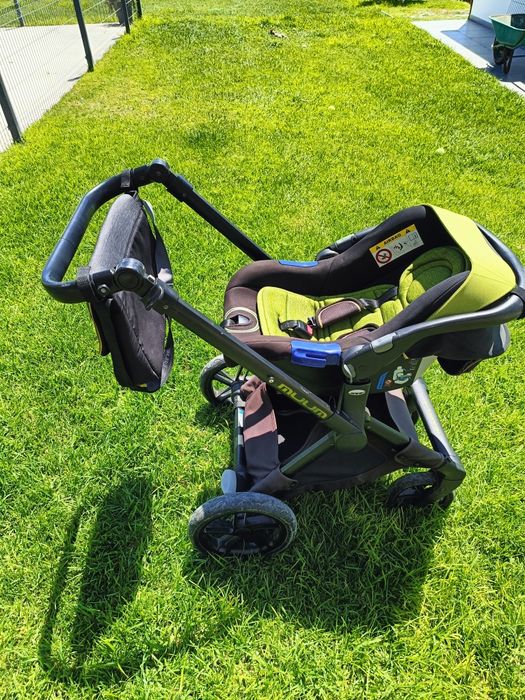 Carro bebé, com ovo e isofix