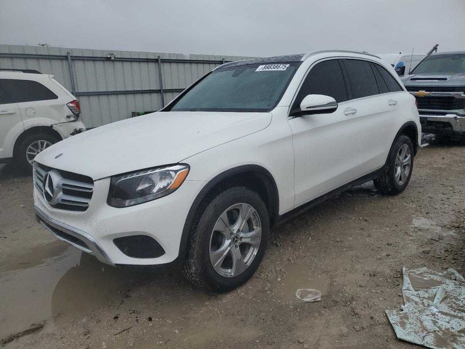 2017 Mercesec -Benz  GLC 300 4MATIC