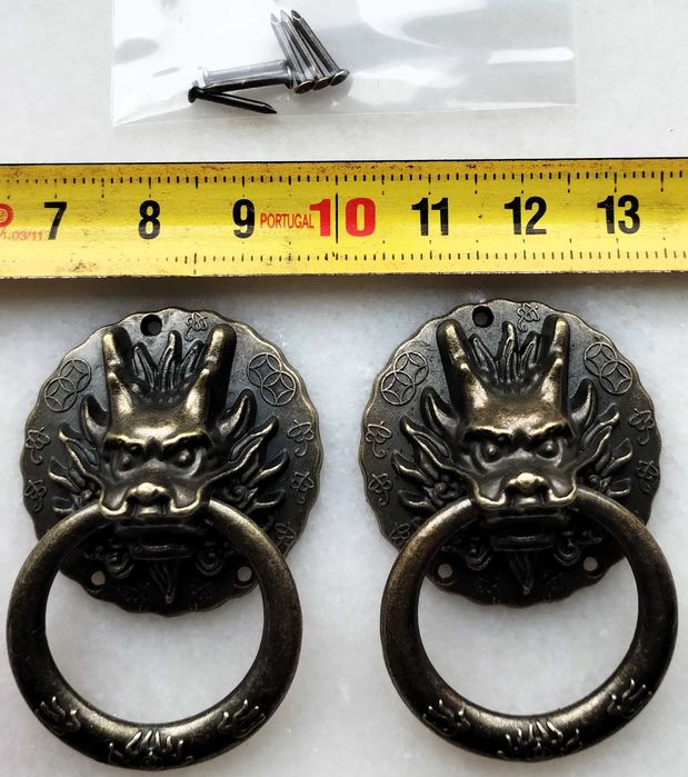 Conjunto Par Puxadores Metal Dragão Novos