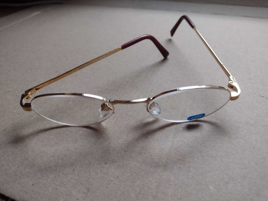 Okulary nowe korekcyjne / od +1 do +4 dioptrii / ogłoszenie 1 z 3