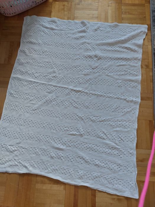 Kocyk ażurowy 85/110 cm