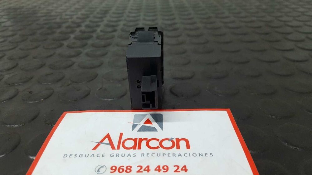 CONTROLE DE AJUSTE DE LUZES PEUGEOT 208 ALLURE