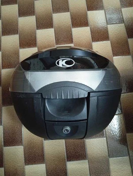 Mala traseira para motociclos