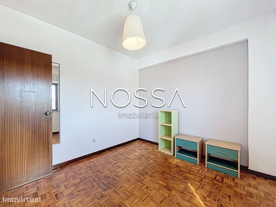 Apartamento T3 na Urb. Quinta das Serralheiras - Algueirão