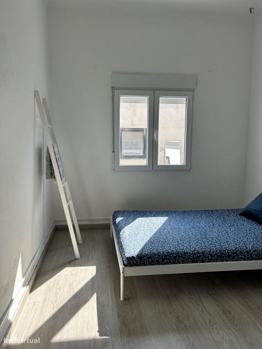 Quarto - localizado em Aveiro