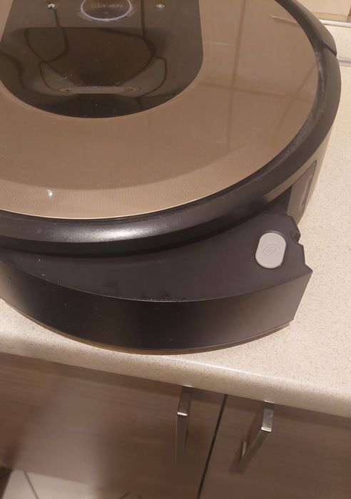 Robot sprzątający Roomba i6