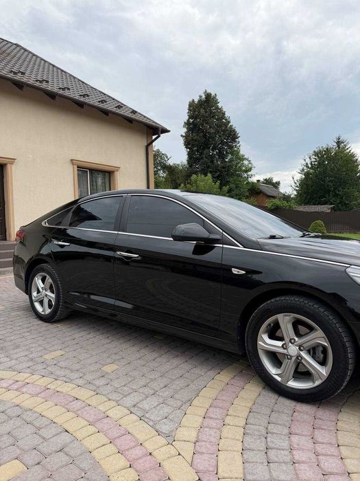 Hyundai Sonata 2018 VIN KMHE341DBKA517332 фото оголошення 7 з 24