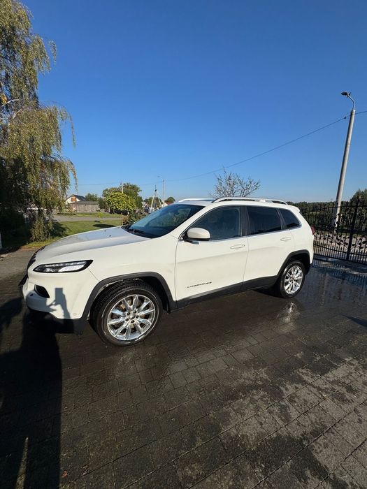 Jeep Cherokee