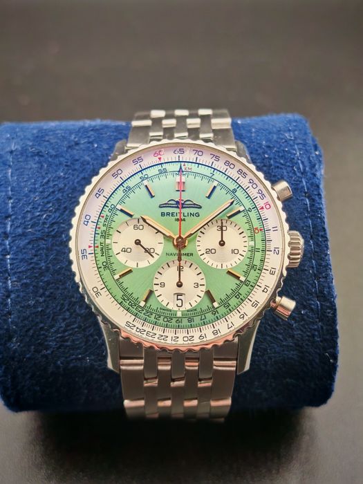 BREITLING Navitimer B01 AB0139  Pudełko i dokumenty Gwarancja