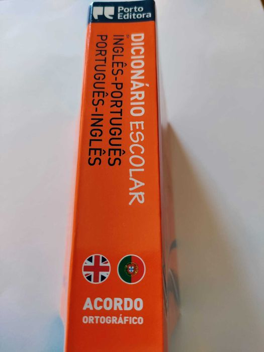 Dicionário Escolar ing-por / por-ing