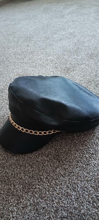 Kaszkiet damski czarny