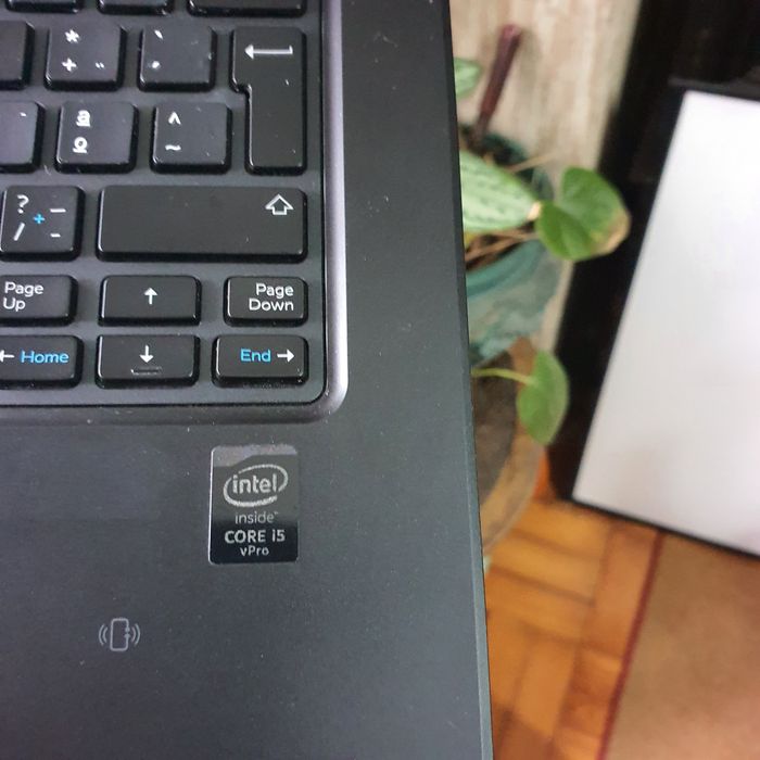 Portátil Dell i5 vpro 8 gb ssd 256 gb