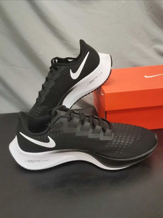 Nike Air Zoom Pegasus 37 Black White R.45