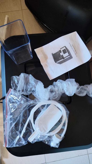 Máquina de Gelo 3 em 1 ZBS-15 – Gelo, Gelo Triturado e Água Fria | Nova