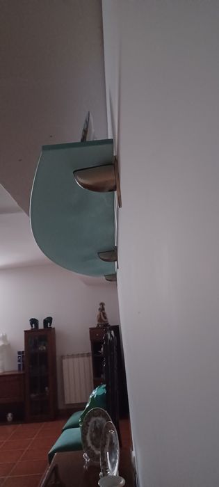 Prateleira em vidro