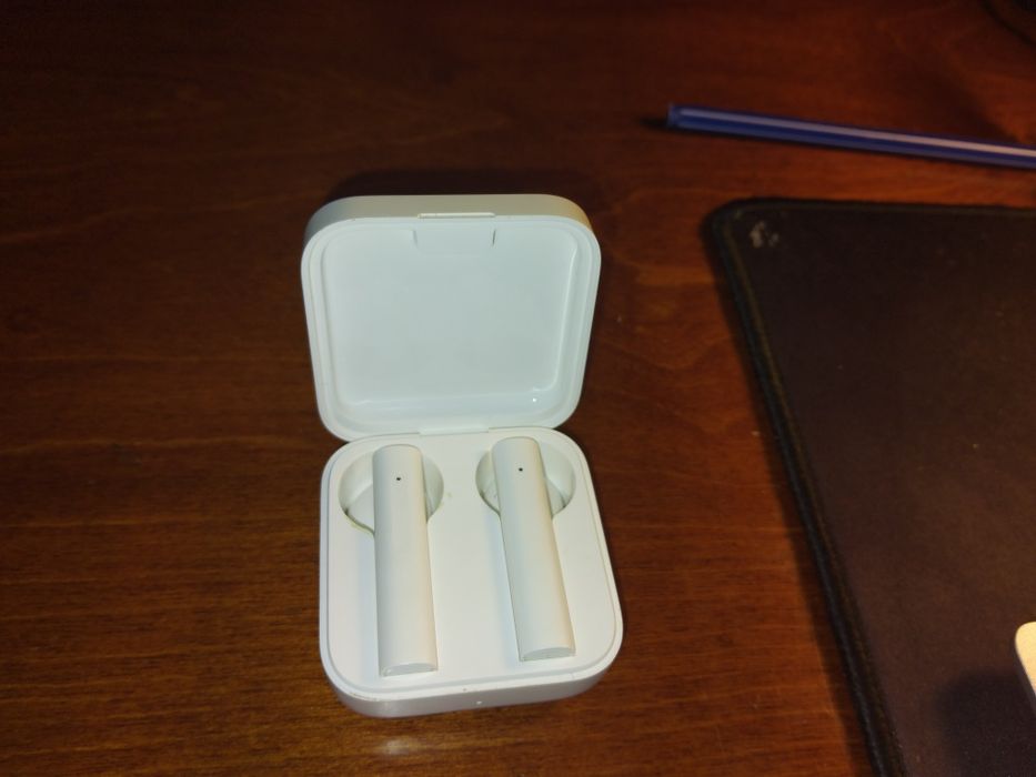 Безпровідні навушники XIAOMI MI TRUE WIRELESS EARPHONES 2 BASIK (білі)