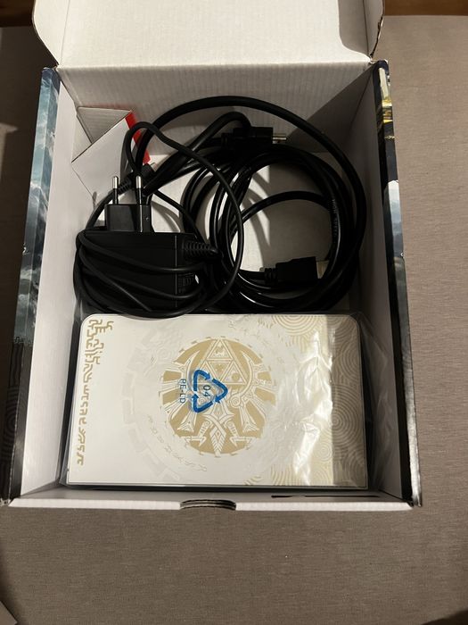 Nintendo switch oled zelda edition + etui(bez gwarancji)