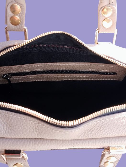 Жіноча сумка з натуральної шкіри