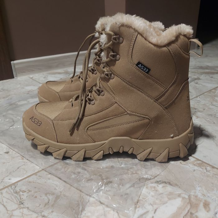 Buty taktyczne, trekingowe, turystyczne zimowe.