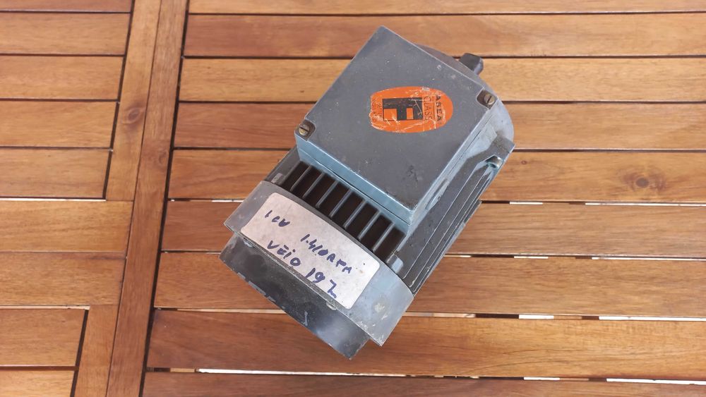 Motor Asea MT 80B 19-4 Trifásico - a funcionar