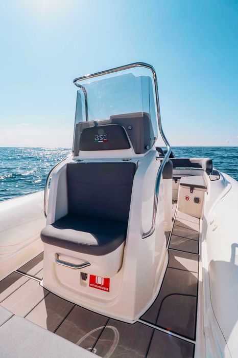 Nowa łódź RIB: BSC 70 - dł.:7,35m/14os. - od boatcenter.pl