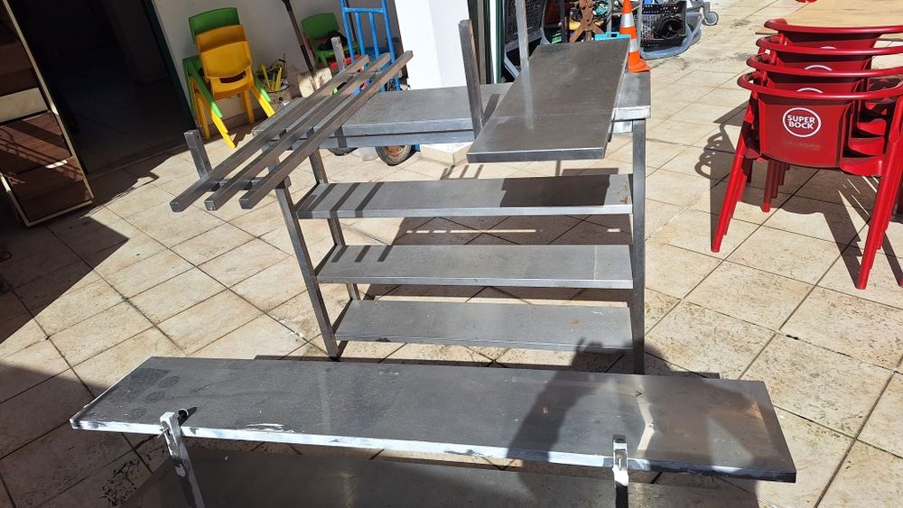 Parteleiras de inox (4×)