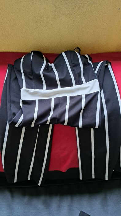 7 peças de roupa 10€