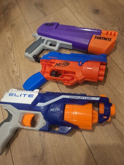 Pistolety NERF zestaw
